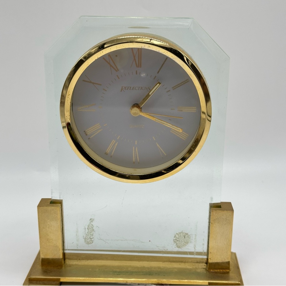 Desk clock - Picture 12 of 13